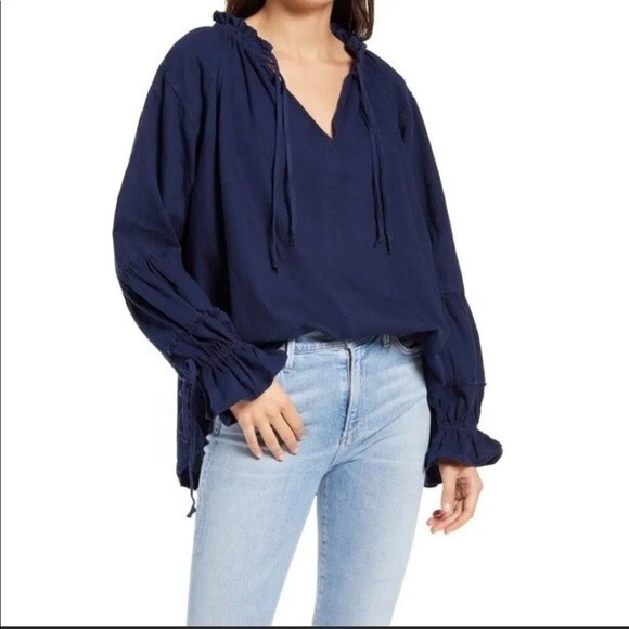 Free People We The Free Alpine Denim Top sz Medium - Picture 1 of 11